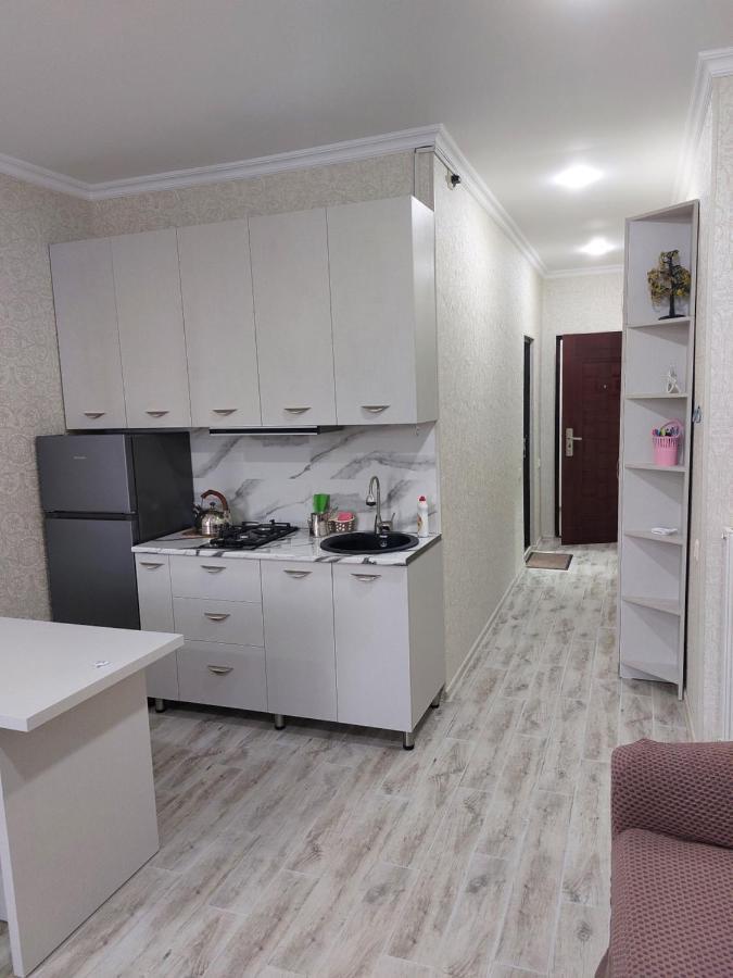 Kobuleti Rezidens Studio Apartament Giorgi Lägenhet Exteriör bild